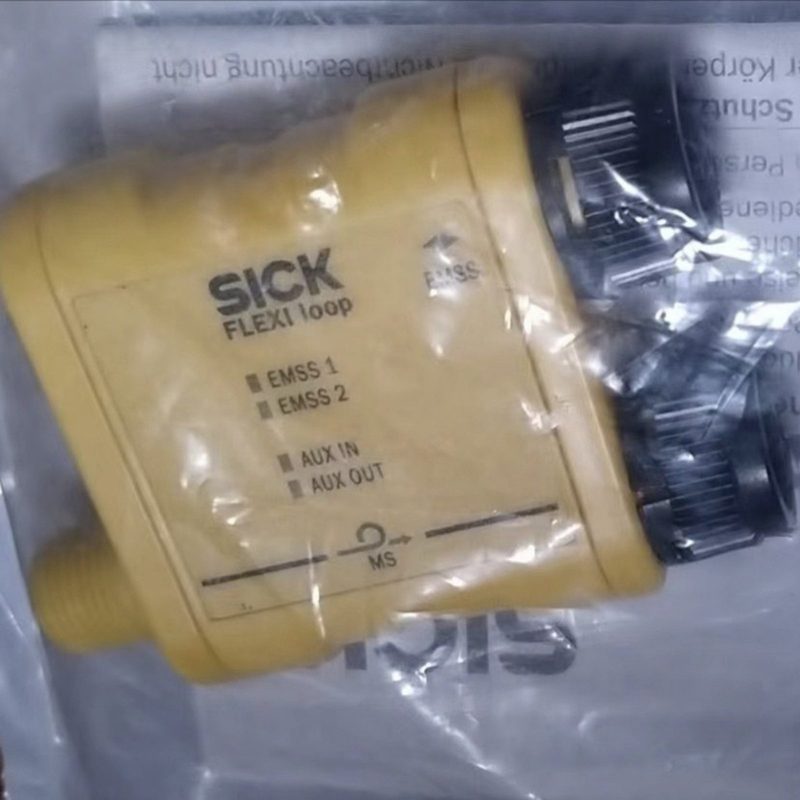 Фотоэлектрический датчик SICK FLN-EMSS1100108