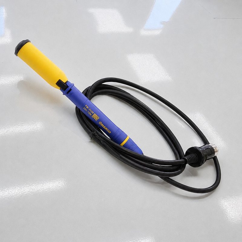 Паяльник Hakko FM-2028