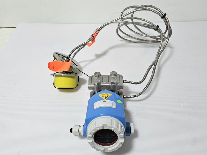 Датчик давления Endress+Hauser FMD78-AMJ7F11TK1AU