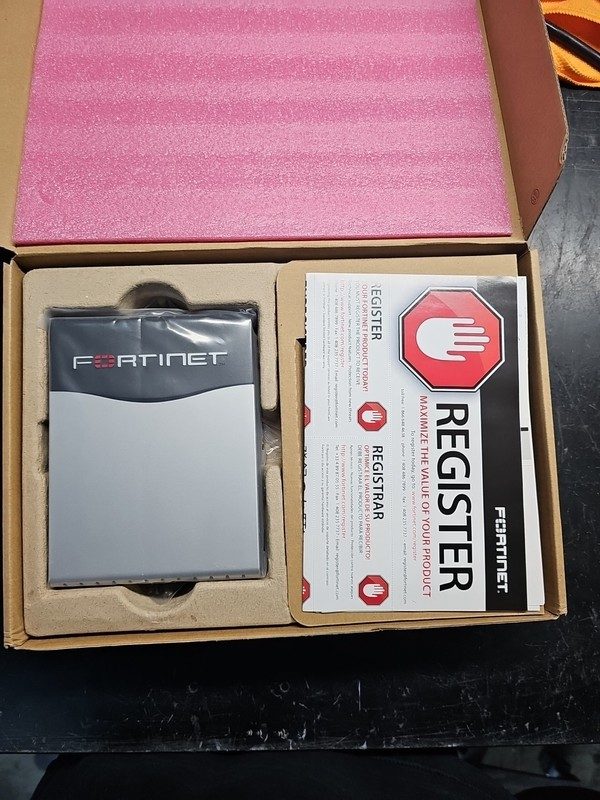 Межсетевой экран Fortinet FORTIGATE-30B