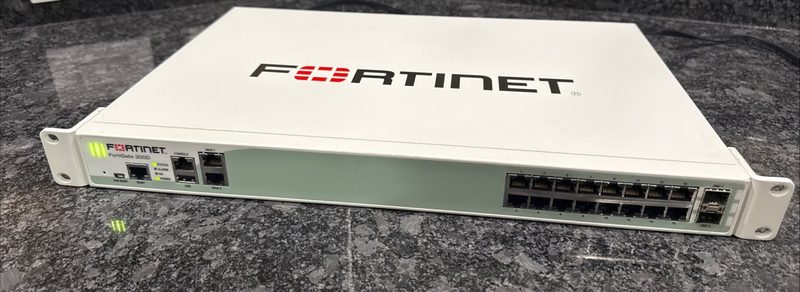 Межсетевой экран Fortinet FORTIGATE 200D