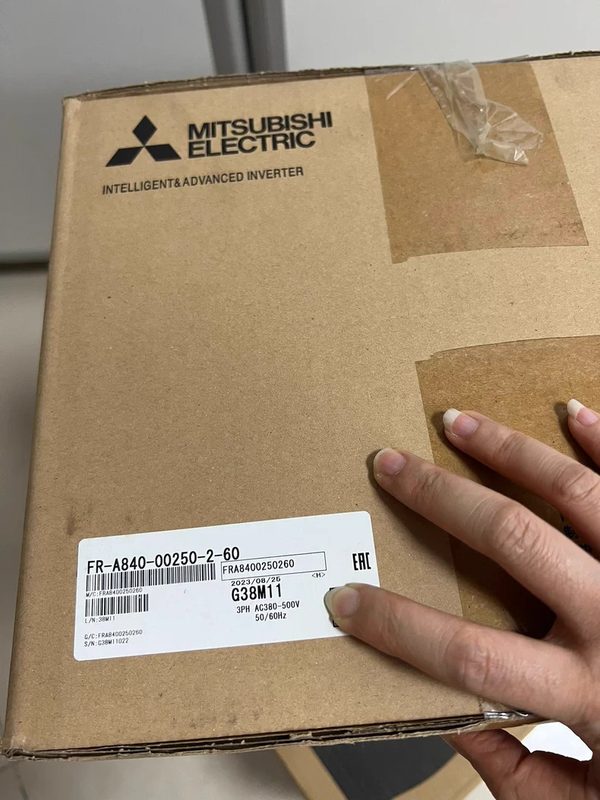 Частотный преобразователь Mitsubishi FR-A840-00250-2-60
