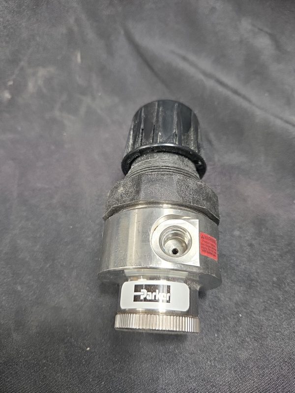 Регулятор давления Parker FR10-04CSS