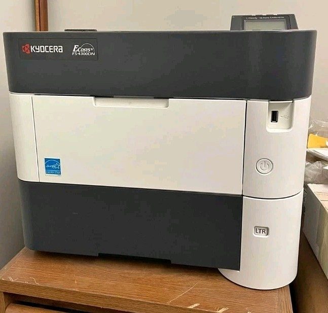 Лазерный принтер Kyocera FS-4300DN