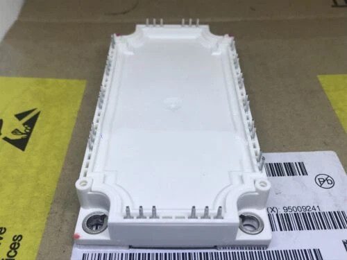 Силовой модуль IGBT FS100R12KT4G