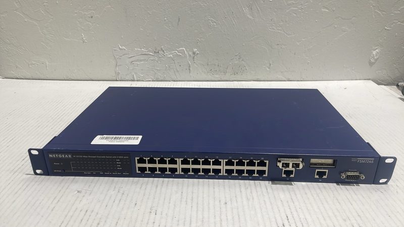 Коммутатор Netgear FSM726S