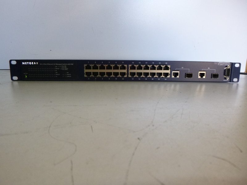 Коммутатор Netgear FSM7326P
