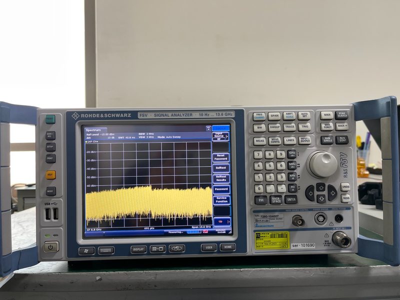 Анализатор спектра Rohde & Schwarz FSV13