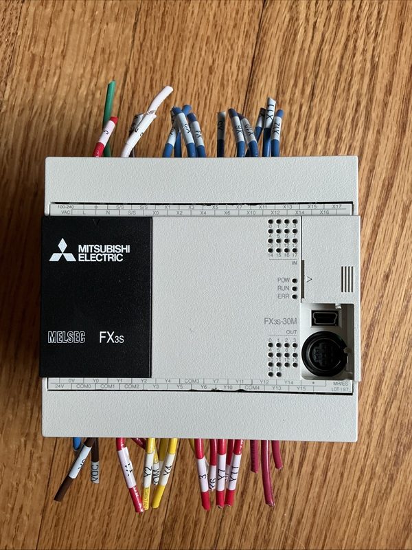 ПЛК Mitsubishi FX3S-30MR/ES