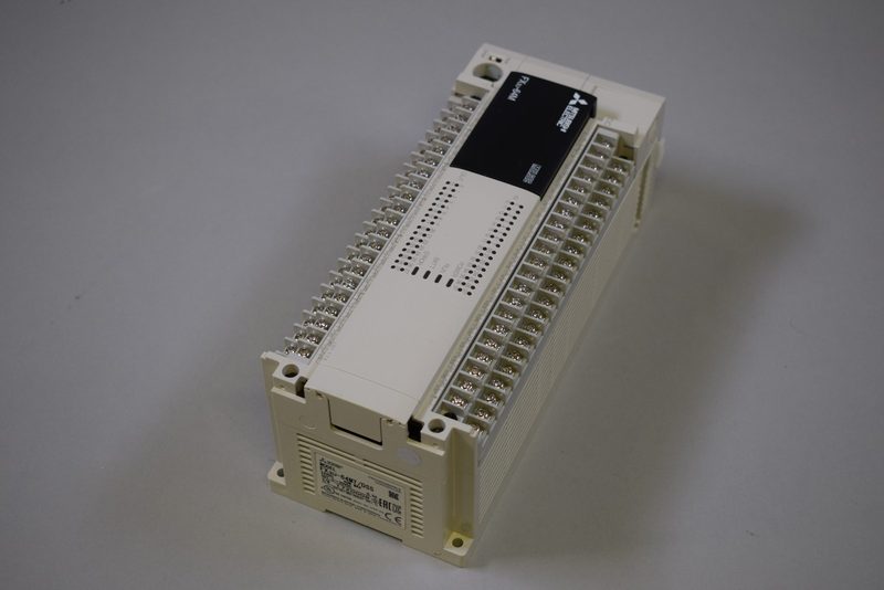 ПЛК Mitsubishi FX3U-64MT/DSS