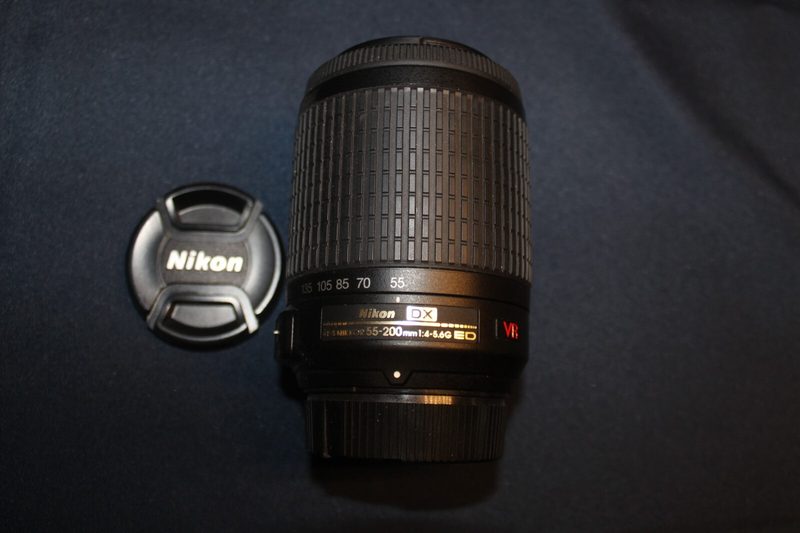 Объектив Nikon F/4.0-5.6