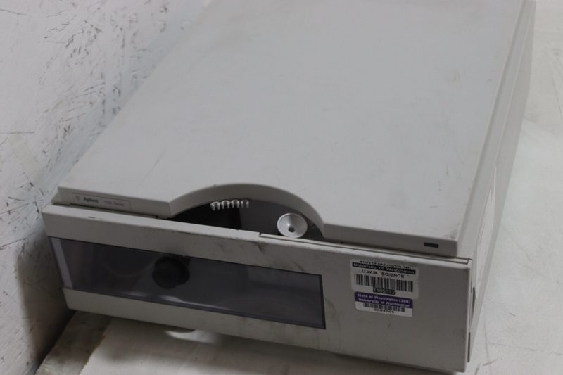Хроматограф Keysight G1365B