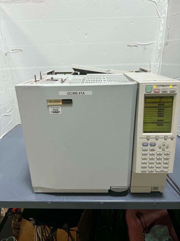 Хроматограф GC-2010