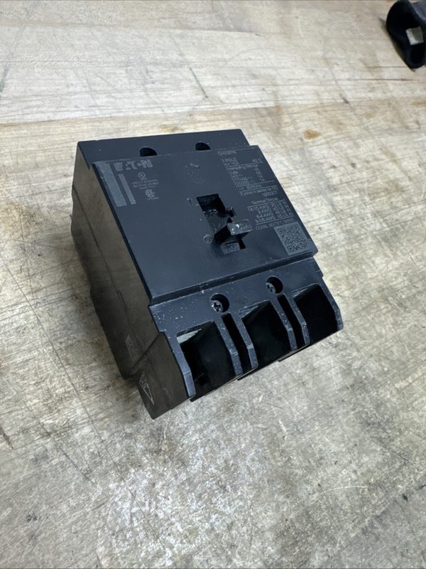 Автоматический выключатель Eaton GHB3015