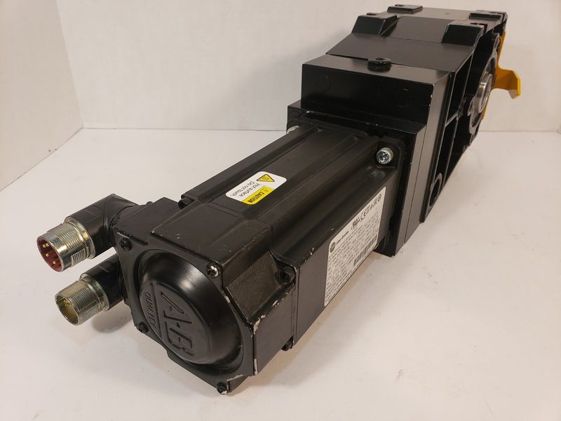 Серводвигатель Allen-Bradley GKR04-2N-HAR-XC