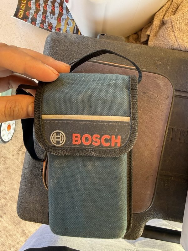 Камера Bosch GLM400CL