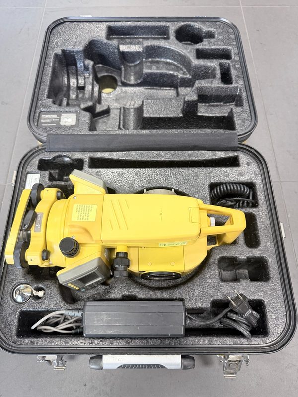 Тахеометр Topcon GPT-3105W