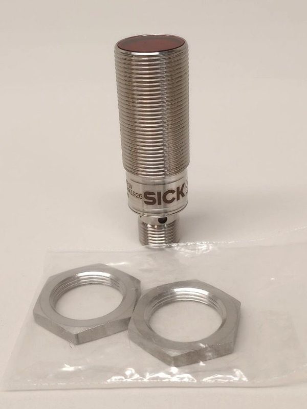 Фотоэлектрический датчик SICK GRL18S-P2431V