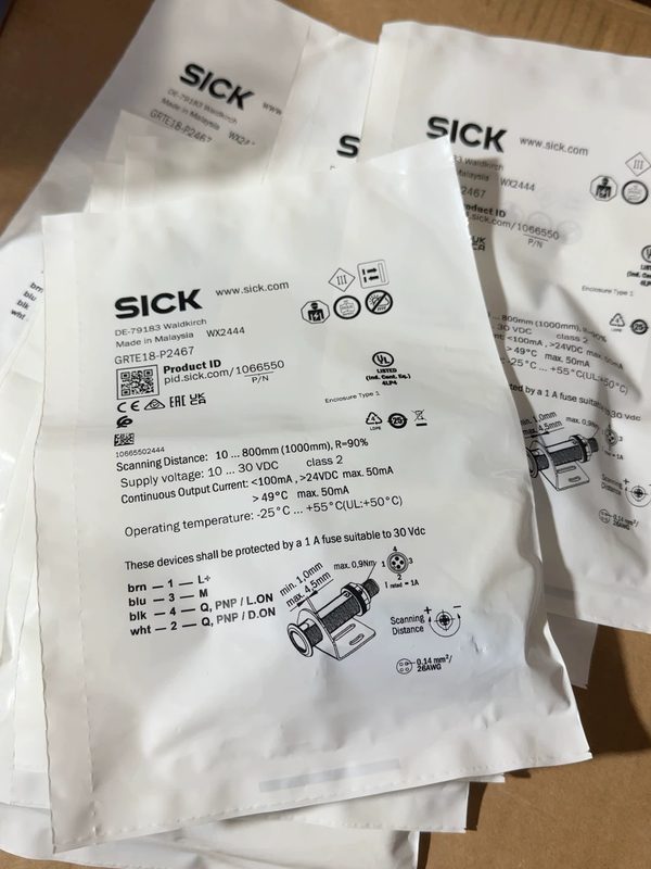 Фотоэлектрический датчик SICK GRTE18-P2467