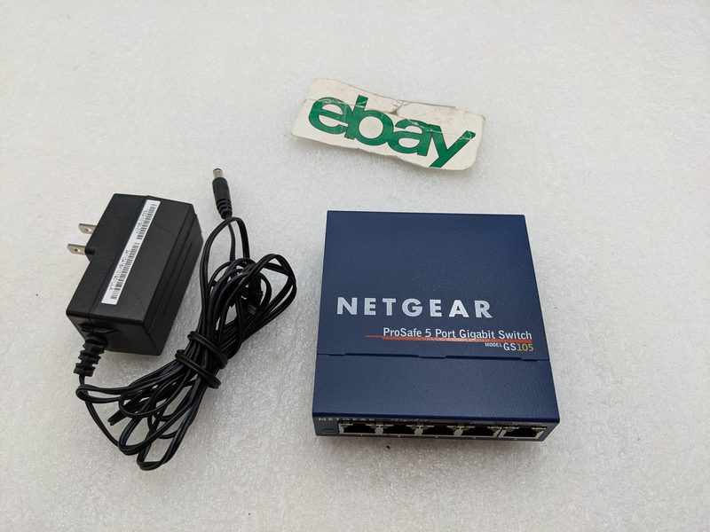 Коммутатор Netgear GS105