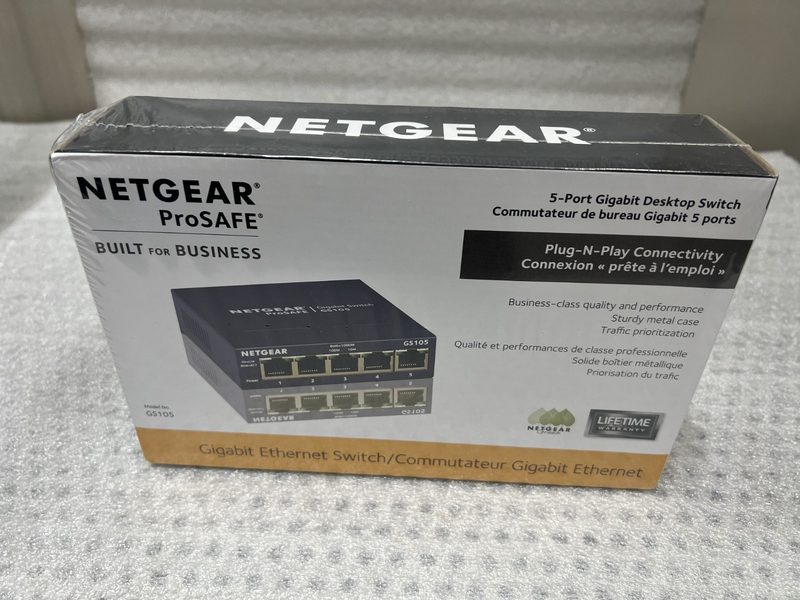 Коммутатор Netgear GS105V5