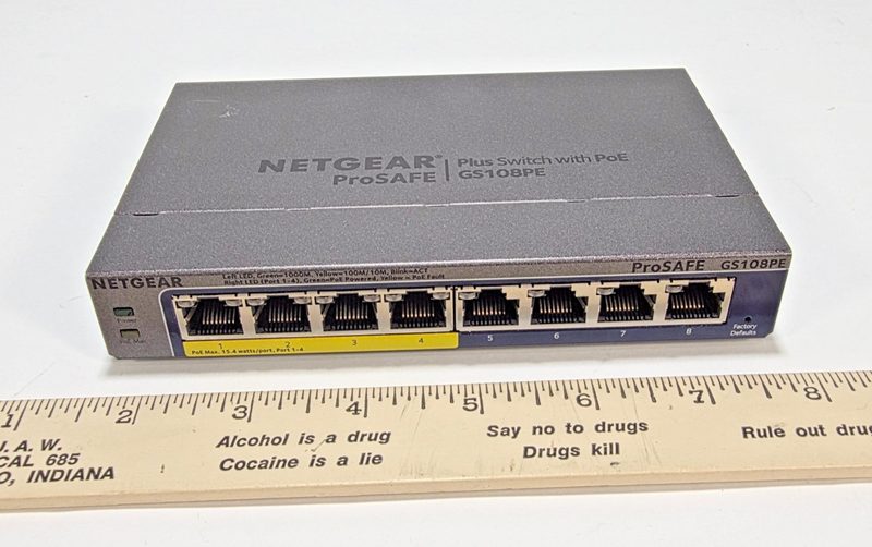 Коммутатор Netgear GS108PEV3
