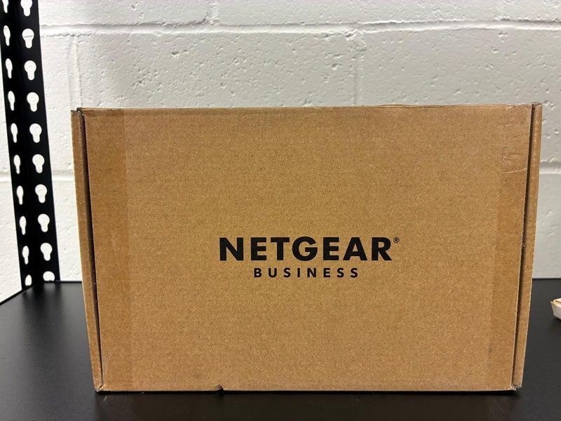 Коммутатор Netgear GS108X-100NAS