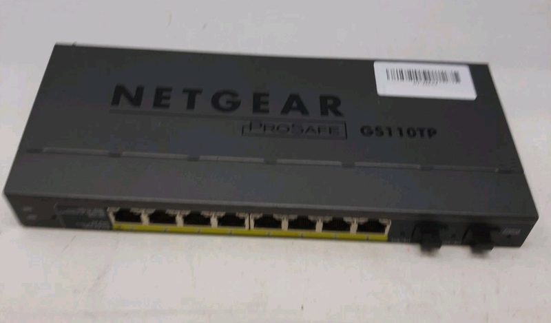 Коммутатор Netgear GS110TP