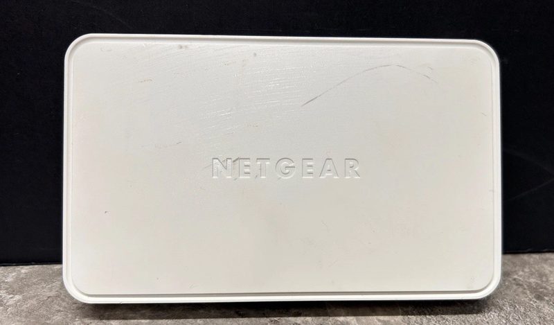 Коммутатор Netgear GS208100PAS