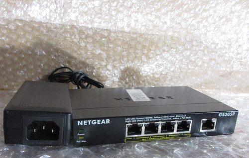 Коммутатор Netgear GS305P