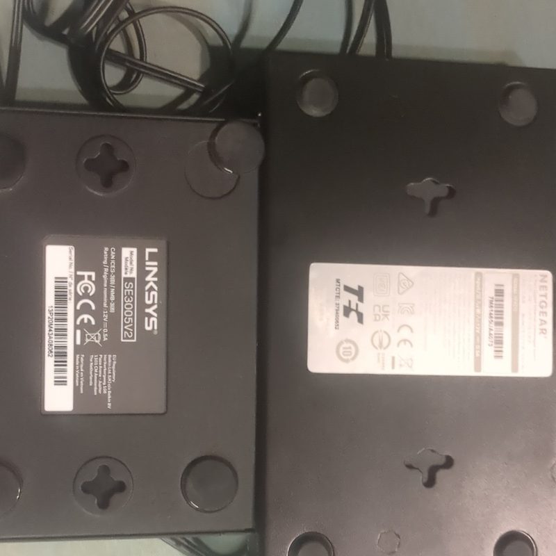 Коммутатор Netgear GS308V3