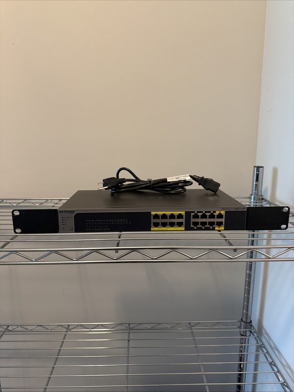 Коммутатор Netgear GS516TP