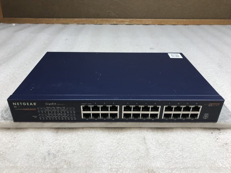 Коммутатор Netgear GS524T