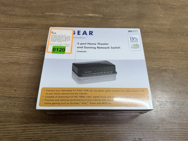 Коммутатор Netgear GS605AV