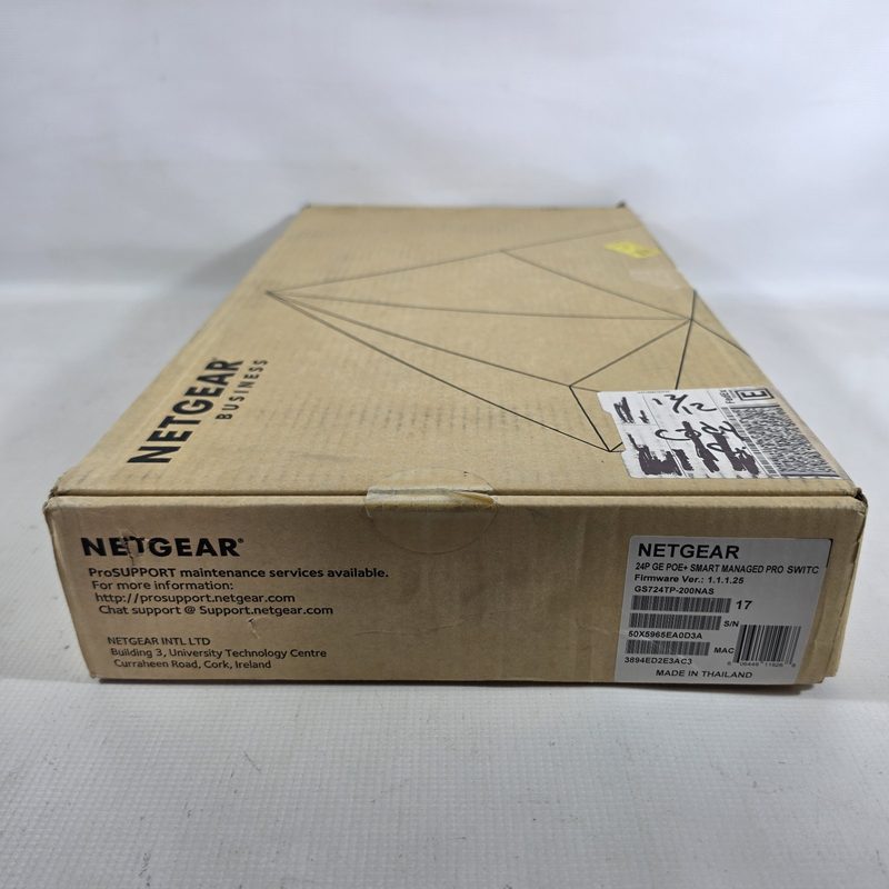 Коммутатор Netgear GS724TP-200NAS