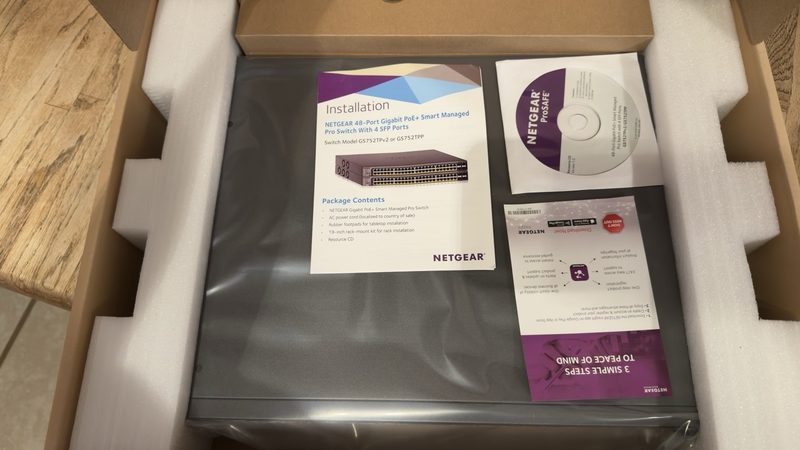 Коммутатор Netgear GS752TPP-100NAS