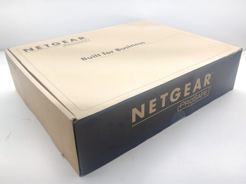 Коммутатор Netgear GSM7224-200NAS