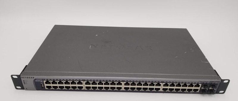 Коммутатор Netgear GSM7248R