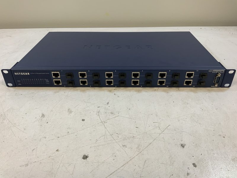 Коммутатор Netgear GSM7312