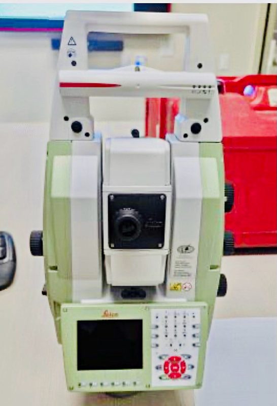 Приёмник GNSS Leica GS 14