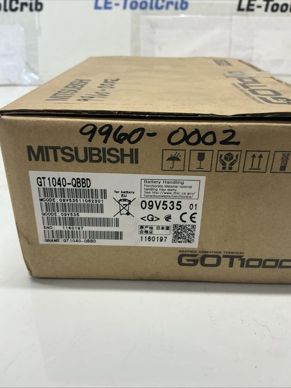 Панель оператора Mitsubishi GT1040-QBBD