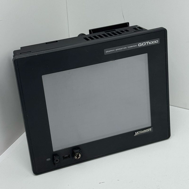 Панель оператора Mitsubishi GT1555-QSBD