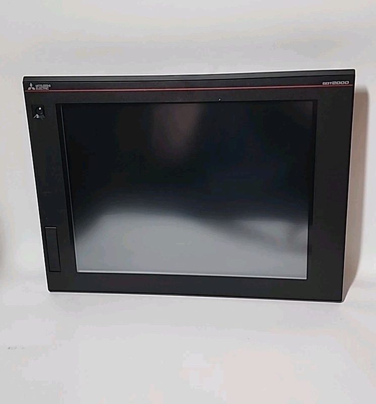 Панель оператора Mitsubishi GT2715-XTBD