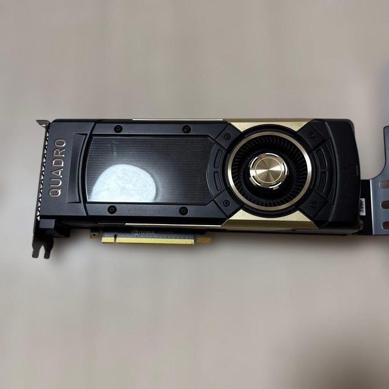GPU-ускоритель NVIDIA GV100