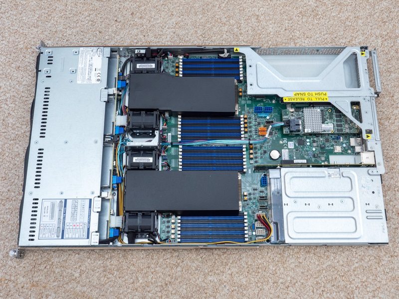 Сервер Supermicro H11DSU-IN