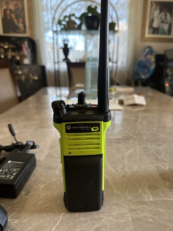 Зарядное устройство Motorola H98QDD9PW5AN