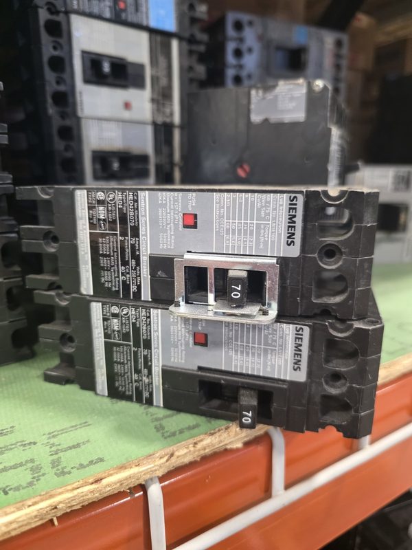 Автоматический выключатель Siemens HED42B070