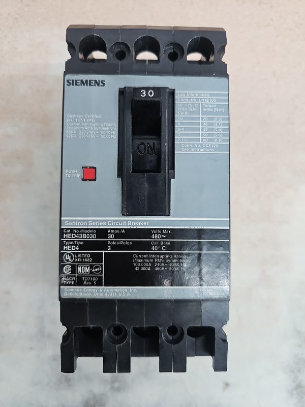 Автоматический выключатель Siemens HED43B030