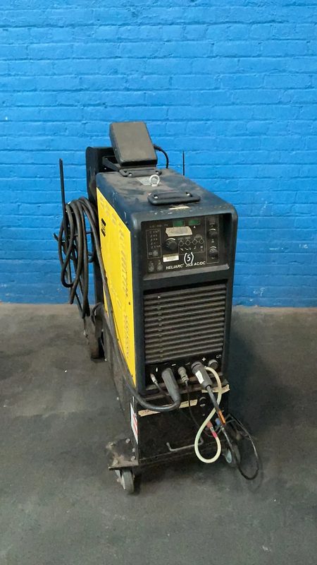 Сварочный аппарат ESAB HELIARC353I