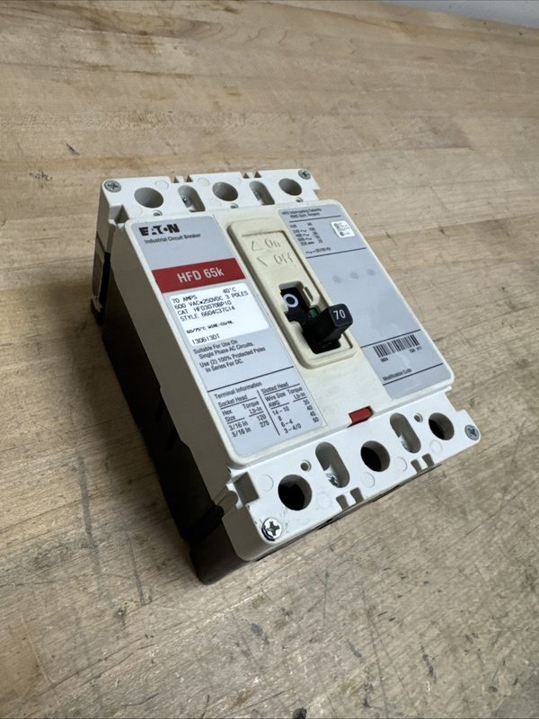 Автоматический выключатель Eaton HFD3070
